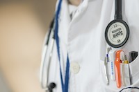 Hodgkinův a non-Hodgkinův lymfom - nemoc, která postihla i Karla Gotta
